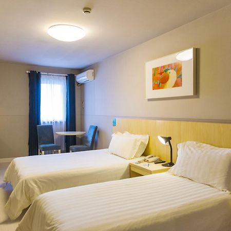 Jinjiang Inn Kunshan Renming Road West Street Exterior foto
